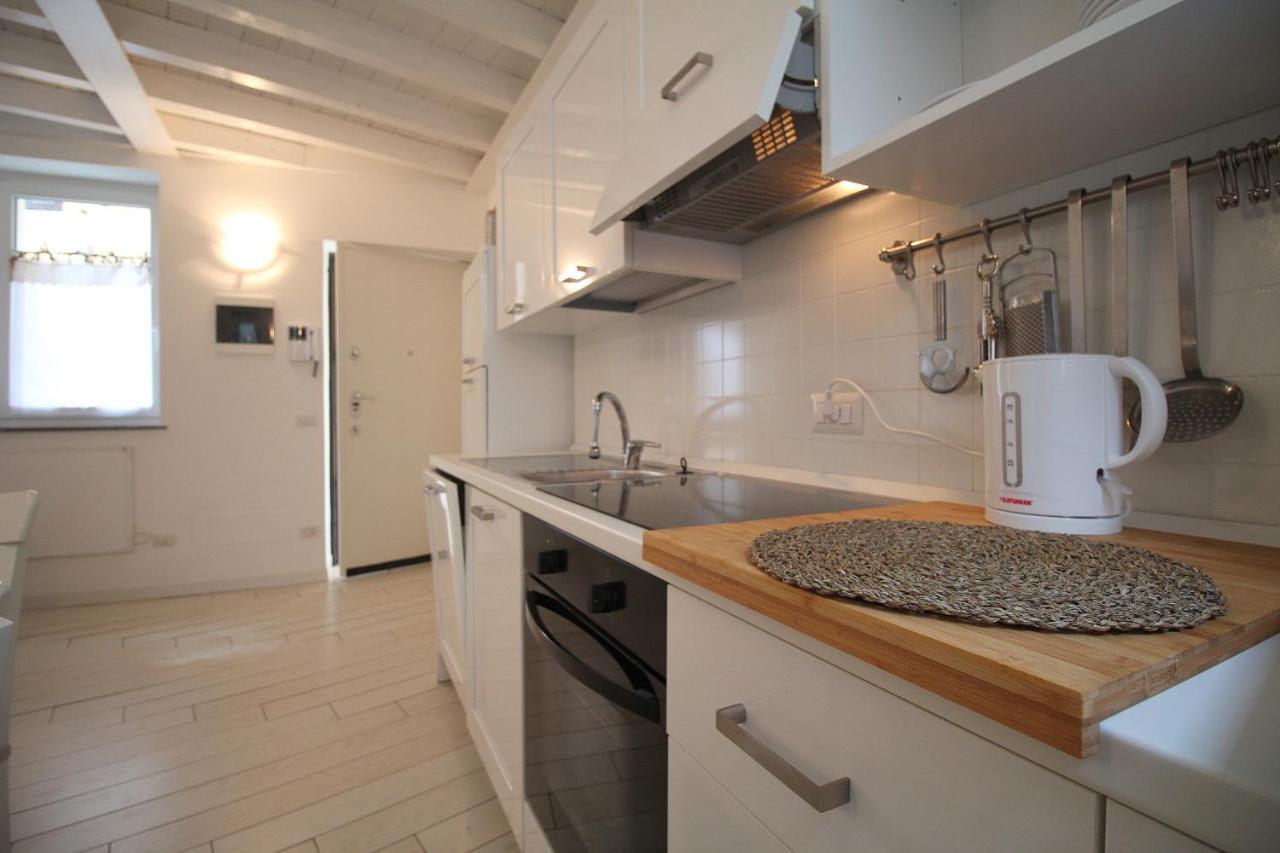 Lakefront Cadorna Apartment - Affitti Brevi Italia Lecco Ngoại thất bức ảnh