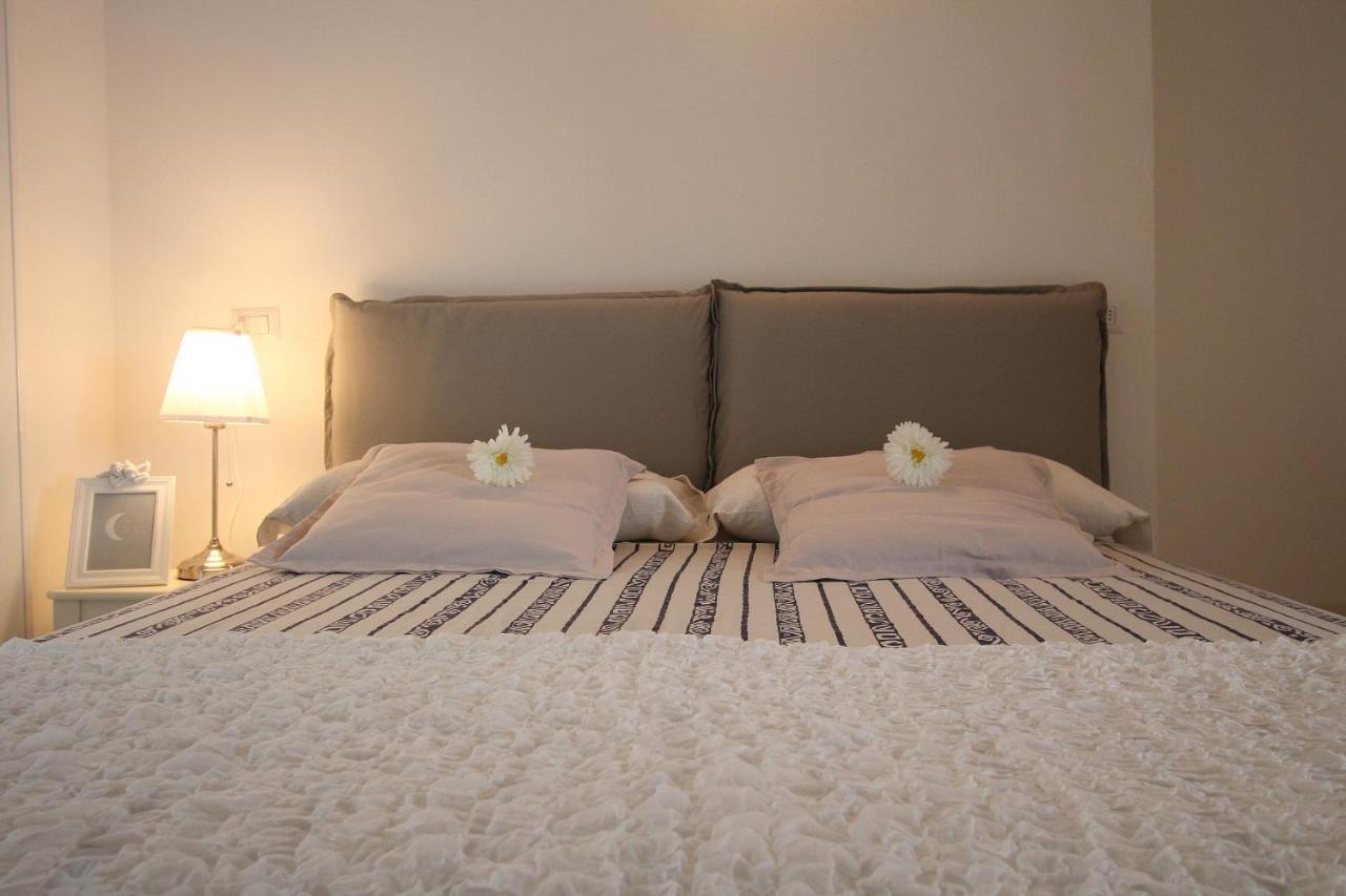 Lakefront Cadorna Apartment - Affitti Brevi Italia Lecco Ngoại thất bức ảnh